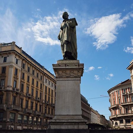 Suite Meravigli - Incredibile Posizione Duomo E Castello ミラノ エクステリア 写真