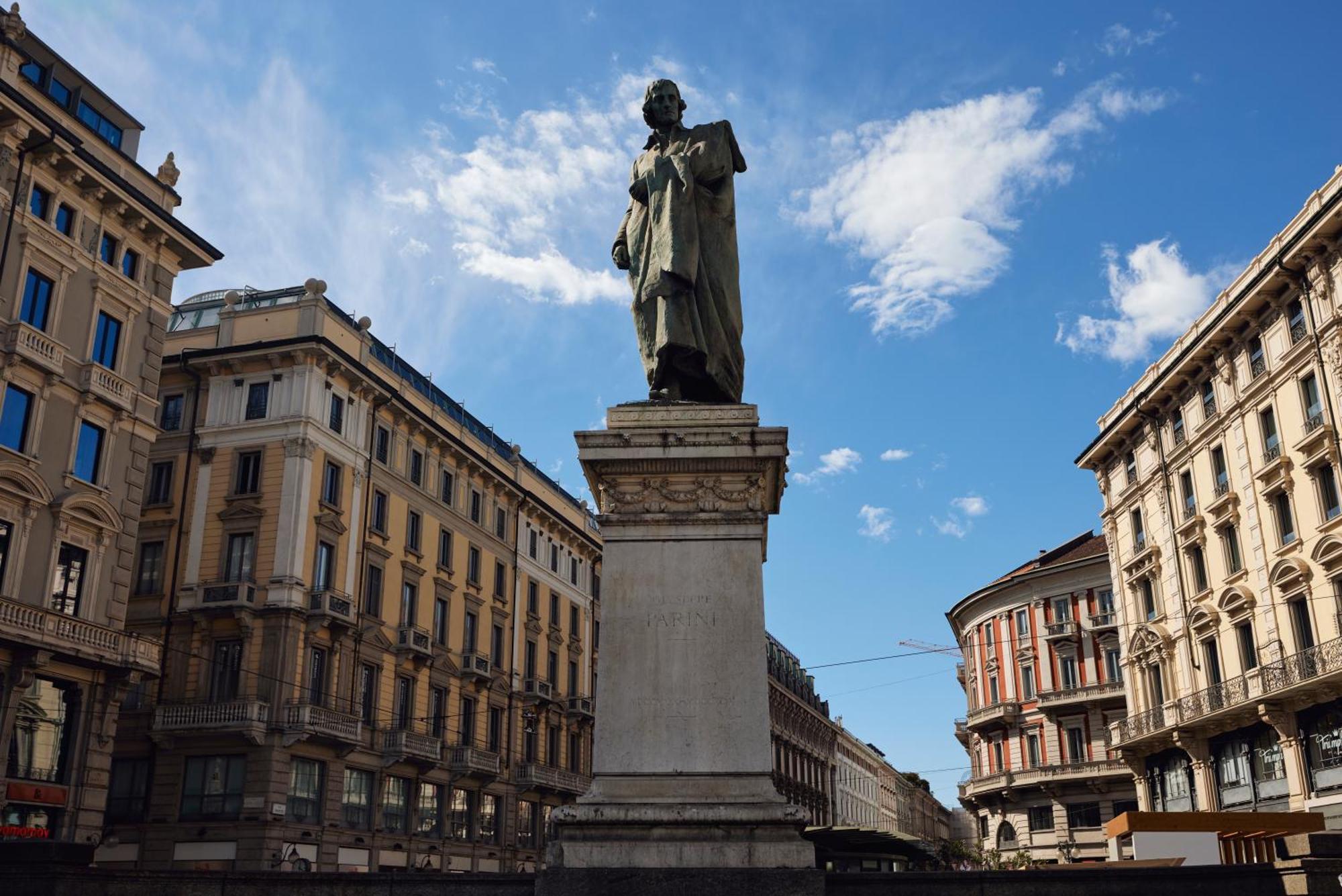 Suite Meravigli - Incredibile Posizione Duomo E Castello ミラノ エクステリア 写真